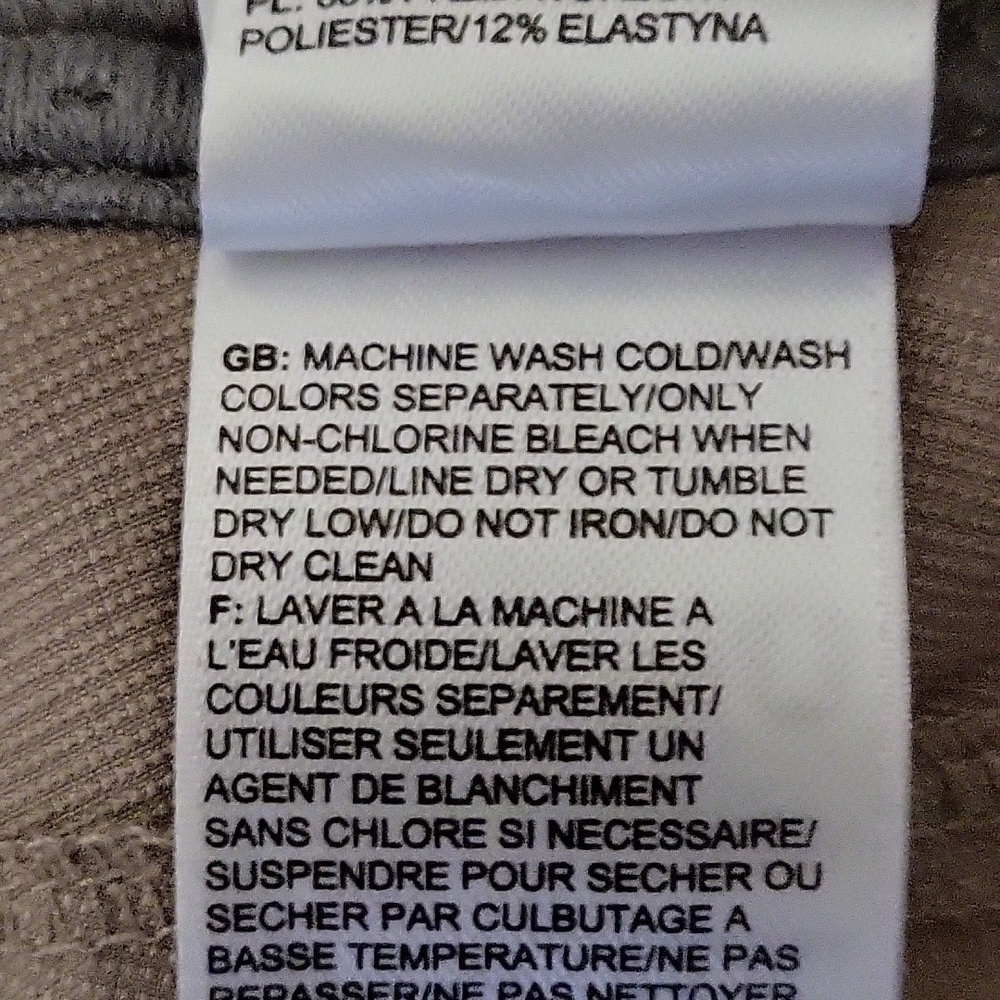 The North Face Tan Women's Polyester Elastane Zip Front 5 Pocket Shorts - Size 6 - Picture 11 of 11